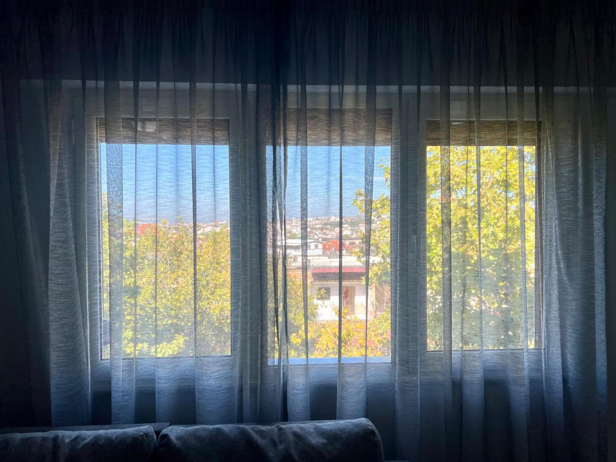 Sunny * Tirana